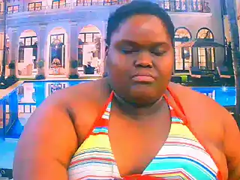 Snapshot of EbonyHotBuns chatting on 06-13-26, 06:39 EbonyHotBuns online show from 06-13-26, 06:39