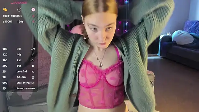ReddHotPipper online show from 02-03-25, 05:07