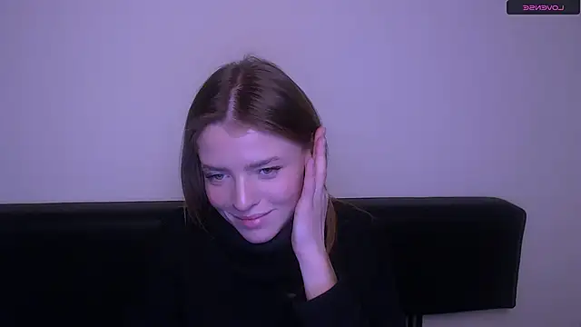 Snapshot of MissOliviaa_ chatting on 12-13-24, 12:50 MissOliviaa online show from 12-13-24, 12:50