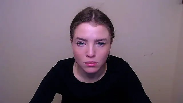 Snapshot of MissOliviaa_ chatting on 02-12-25, 01:27 MissOliviaa online show from 02-12-25, 01:27