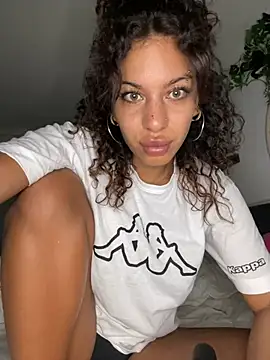 AlyssaHottv  online show from 03-30-26, 09:38