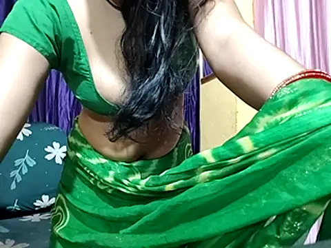 poojaxxx65 online show from 02-07-26, 11:30