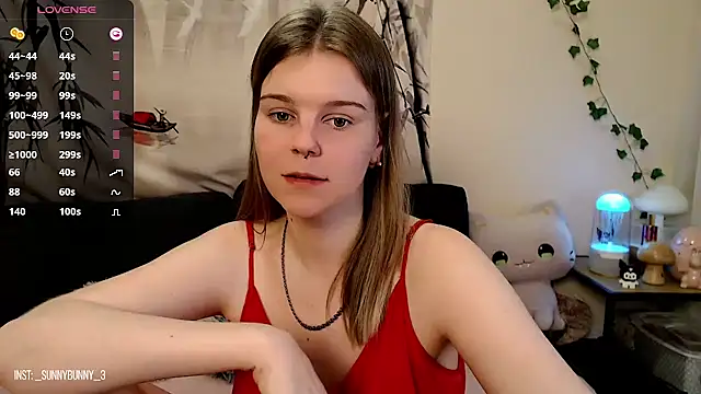 Snapshot of Moona_xx chatting on 03-09-25, 11:03 Moona xx online show from 03-09-25, 11:03