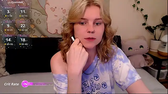 Moona xx online show from 06-18-26, 11:20