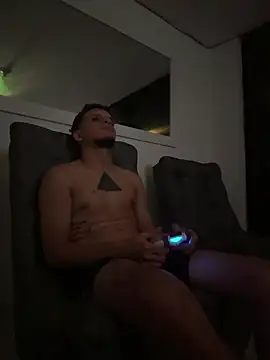 ArturoDelgado1 online show from 03-07-26, 03:47