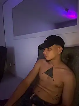 ArturoDelgado1 online show from 03-28-26, 04:23