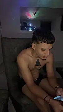 ArturoDelgado1 online show from 03-31-26, 10:37