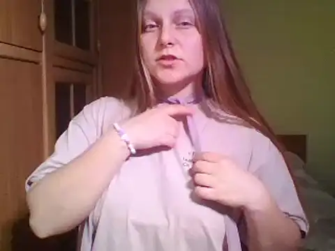 Evasapples online show from 02-11-25, 04:13