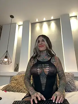 Snapshot of remyflux666 chatting on 06-26-26, 11:20 remyflux666 online show from 06-26-26, 11:20