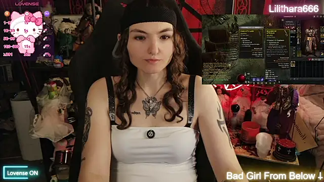 BrandiWRLD 999 online show from 04-29-26, 04:33