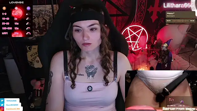 BrandiWRLD 999 online show from 06-19-26, 05:17