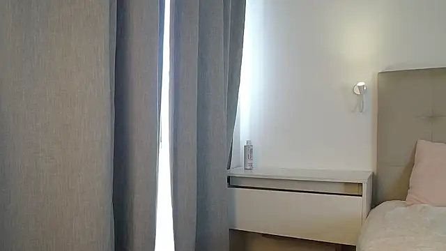 caaatalinalina online show from 12-09-24, 07:50