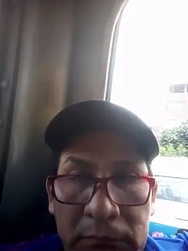 ardiente47 online show from 10-26-25, 06:14