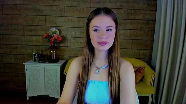 MilanaBalmain online show from 01-22-25, 04:23