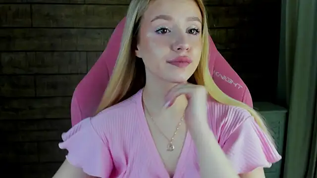 MilanaBalmain online show from 03-02-26, 04:25