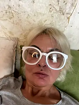 Gardener of Illusions online show from 10-30-25, 10:10