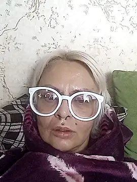 Gardener of Illusions online show from 11-07-25, 07:08