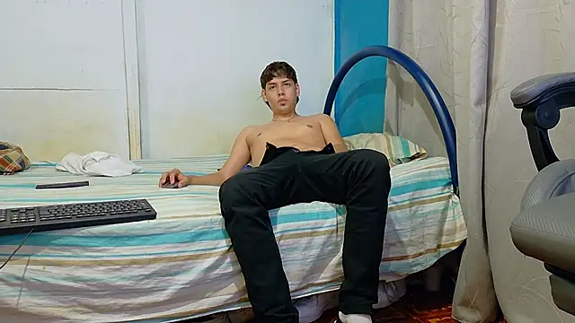 zackmontieel online show from 11-29-25, 10:18