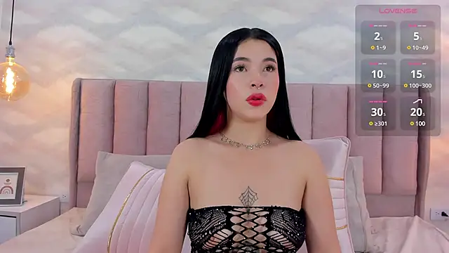 im nika  online show from 01-25-25, 08:53