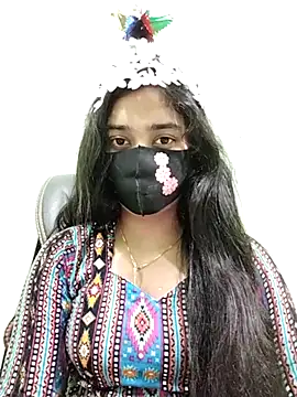 Snapshot of Tapur- chatting on 02-15-25, 05:17 Tapur- online show from 02-15-25, 05:17