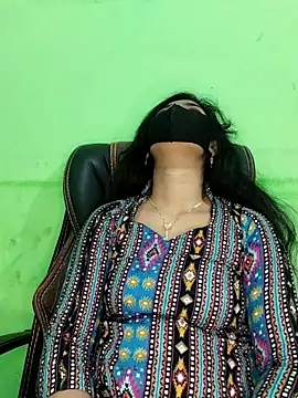 Snapshot of Tapur- chatting on 02-18-25, 08:25 Tapur- online show from 02-18-25, 08:25