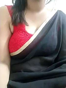 Snapshot of Sexy-Shalinii chatting on 01-08-25, 01:31 Sexy-Shalinii online show from 01-08-25, 01:31