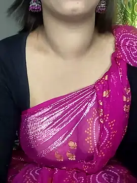 Snapshot of Sexy-Shalinii chatting on 02-08-25, 10:29 Sexy-Shalinii online show from 02-08-25, 10:29