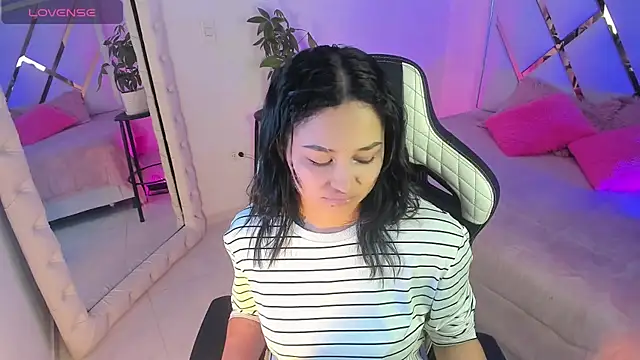 sexyy kitty18 online show from 04-05-26, 03:15