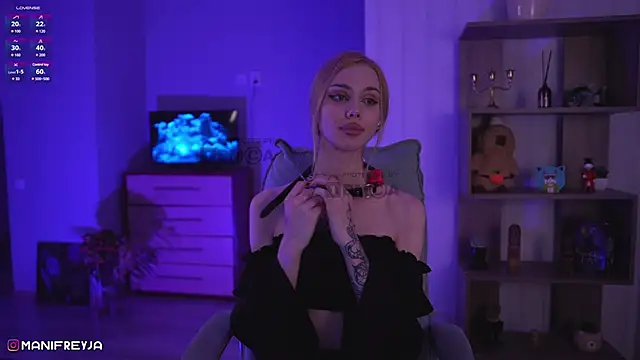 Snapshot of ManiFreyja chatting on 12-16-24, 04:55 ManiFreyja online show from 12-16-24, 04:55