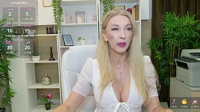 LadyLeea online show from 07-22-26, 03:20