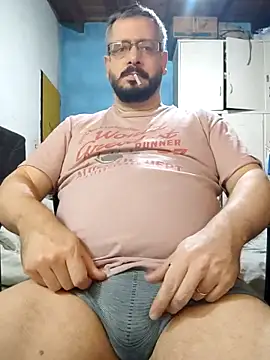 Snapshot of MrBig_2024 chatting on 09-24-25, 08:01 MrBig 2024 online show from 09-24-25, 08:01