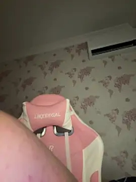 shanelle0 online show from 04-19-26, 01:38