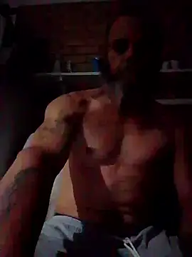 Deonlonely1 online show from 06-11-26, 01:42