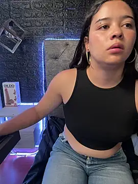 Paloma  LS online show from 04-20-26, 02:31