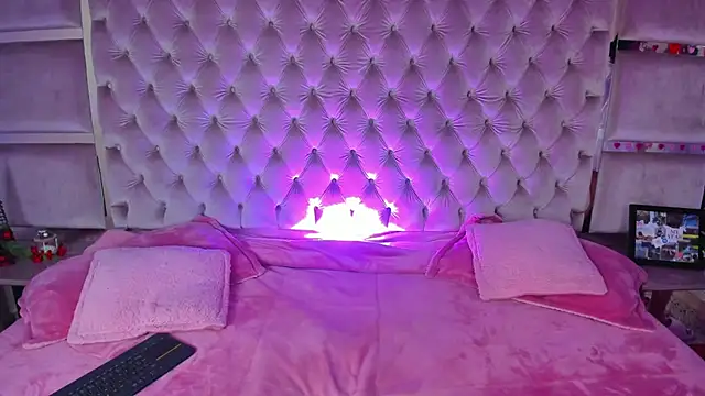 Snapshot of Harii_02 chatting on 12-03-25, 08:07 Harii 02 online show from 12-03-25, 08:07