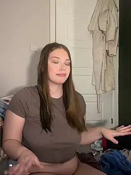 Snapshot of Krystal_Tx chatting on 03-07-25, 06:00 Krystal Tx online show from 03-07-25, 06:00