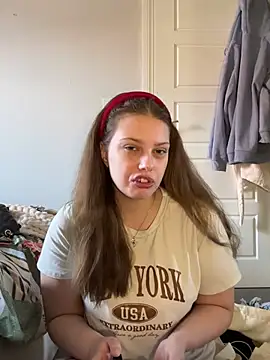 Snapshot of Krystal_Tx chatting on 03-11-25, 10:40 Krystal Tx online show from 03-11-25, 10:40