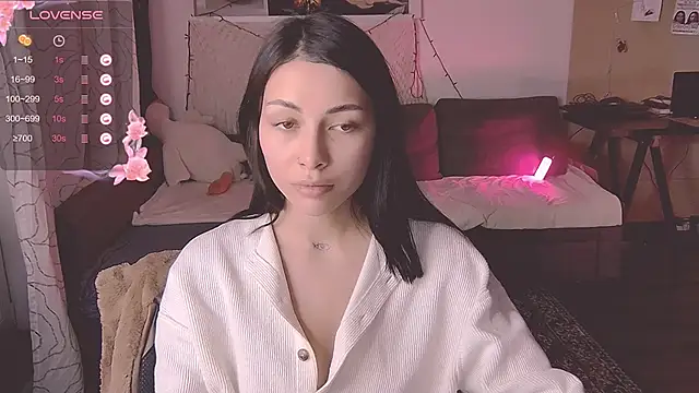 valorant girl online show from 02-20-25, 07:41