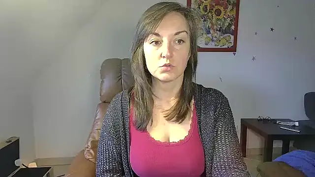 Snapshot of stunning_Rosi chatting on 03-13-25, 07:31 stunning Rosi online show from 03-13-25, 07:31