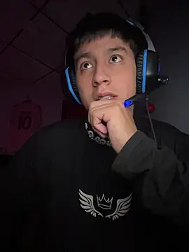 Stiven 017 online show from 01-11-26, 12:15