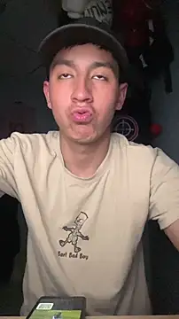 Snapshot of Stiven_017 chatting on 05-19-26, 02:07 Stiven 017 online show from 05-19-26, 02:07