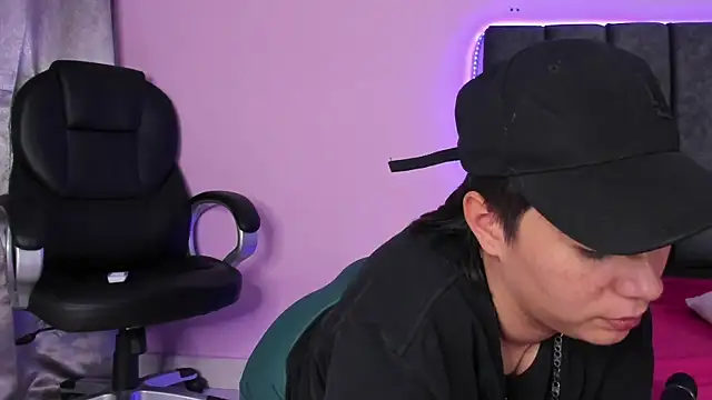 AbbySmiitth  online show from 01-30-25, 06:21