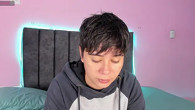 AbbySmiitth  online show from 02-12-25, 12:12