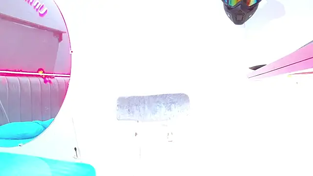 Snapshot of minimi_naty chatting on 01-18-25, 07:26 minimi naty online show from 01-18-25, 07:26