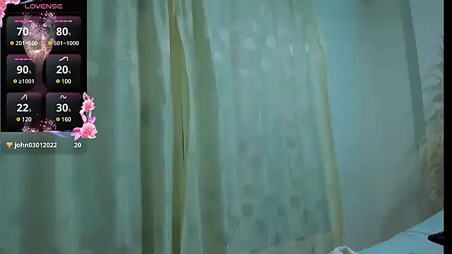 Snapshot of Hannahoney_ chatting on 02-13-25, 09:38 Hannahoney  online show from 02-13-25, 09:38