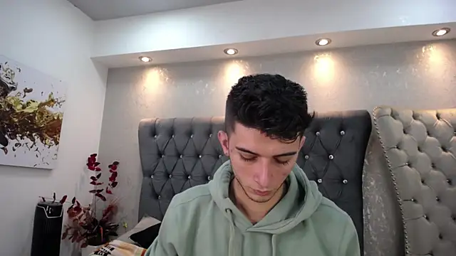 Snapshot of MrWilliseo chatting on 01-30-25, 08:10 MrWilliseo online show from 01-30-25, 08:10