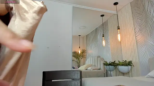 RousseAngel online show from 01-09-25, 11:02