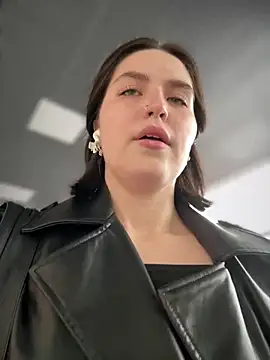 meow girl online show from 01-15-25, 11:00