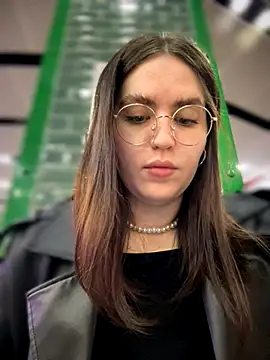 meow girl online show from 12-05-25, 09:18