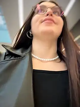 meow girl online show from 03-26-26, 10:32